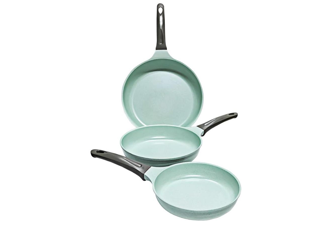 SET DE 3 SARTENES CON RECUBRIMIENTO DE JADE, 20 24 Y 28