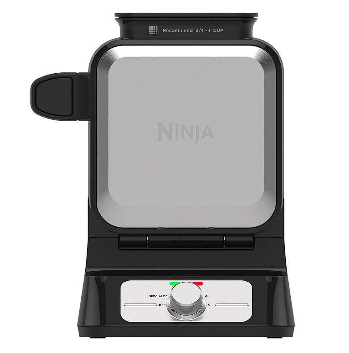 Wafflera Ninja Tipo Belga Maker Pro Diseño Vertical Color Negro y Plata